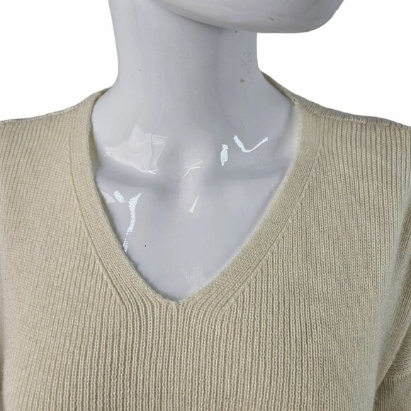 UNIQLO Oversize Sweater Cream V Neck Wool Blend Cable Knit Womens Size Small - Picture 4 of 9